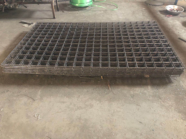 铁丝网片与钢丝网片的区别介绍